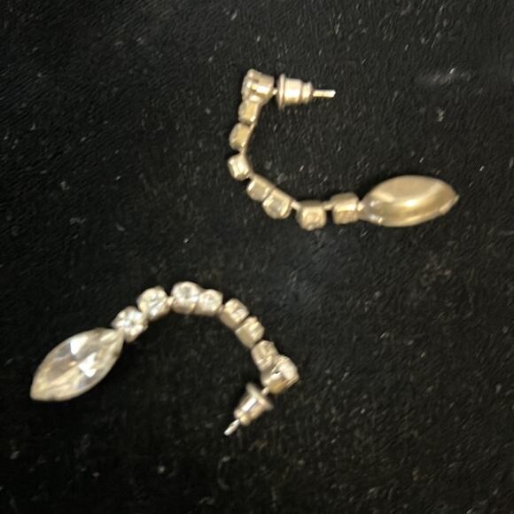 Vintage 80s drop dangle rhinestones formal earrings - Picture 3 of 3